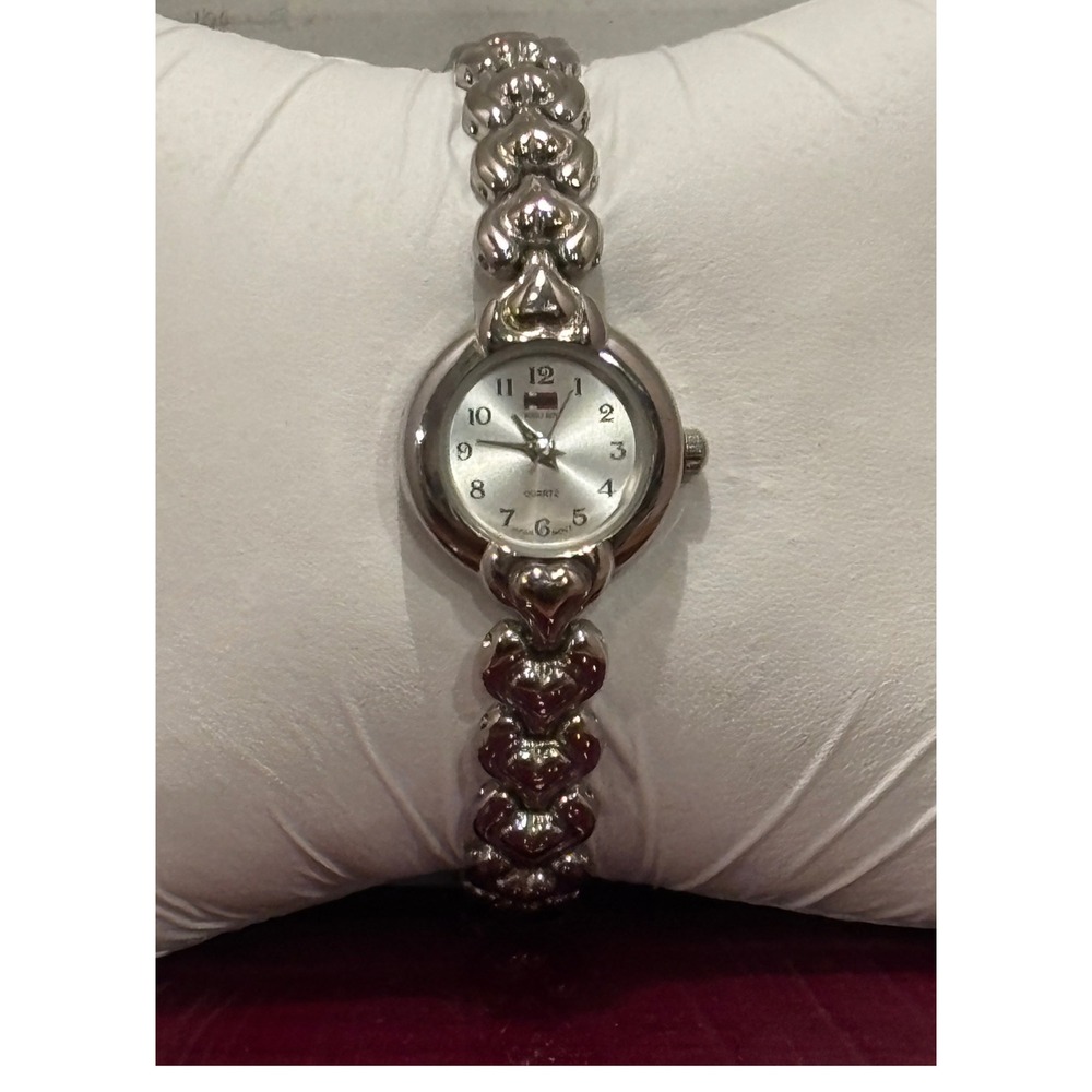 Vintage Bugle Boy Womens Silver Tone Heart Link Bracelet Quartz Watch Japan Movt